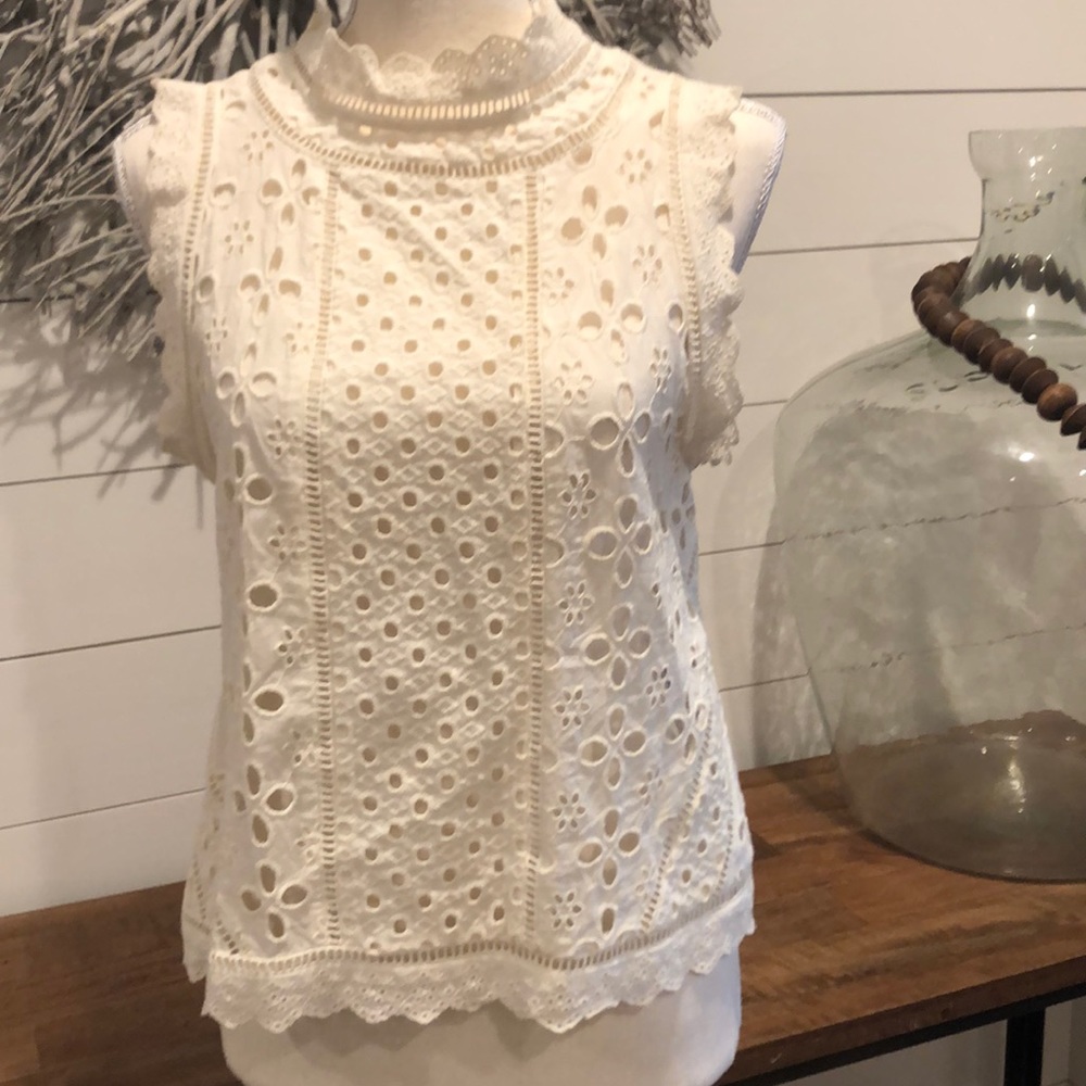 Eyelet top with button down back